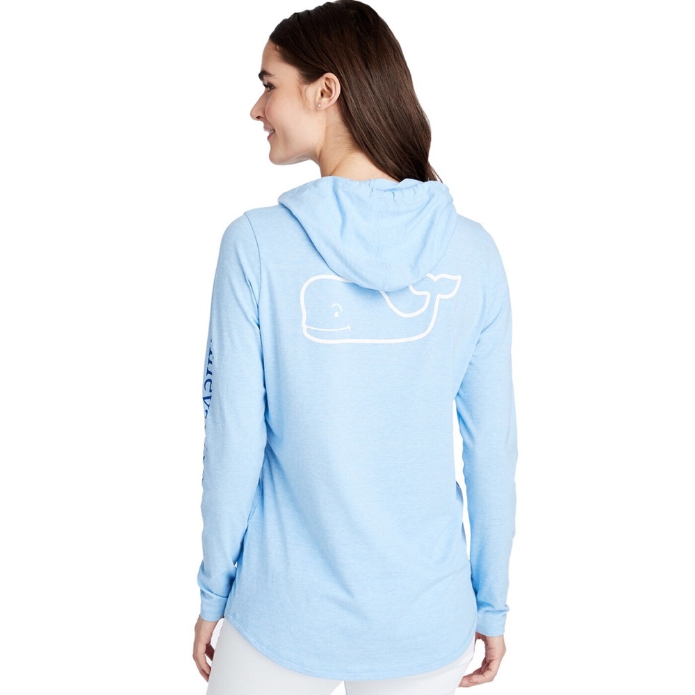 Vineyard Vines Women’s Long-Sleeve Whale Tee
